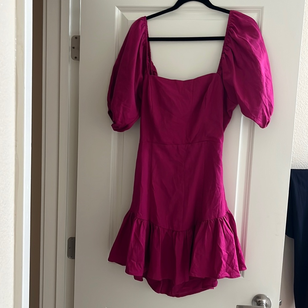 Super cute mink pink dress